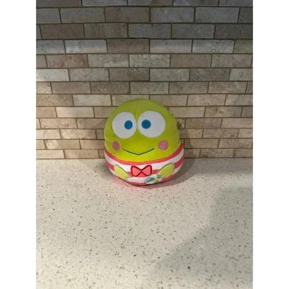 Sanrio Hello Kitty Squishmallow Keroppi with Beach Ball 7" Summer Plush 2023 - Picture 1 of 2